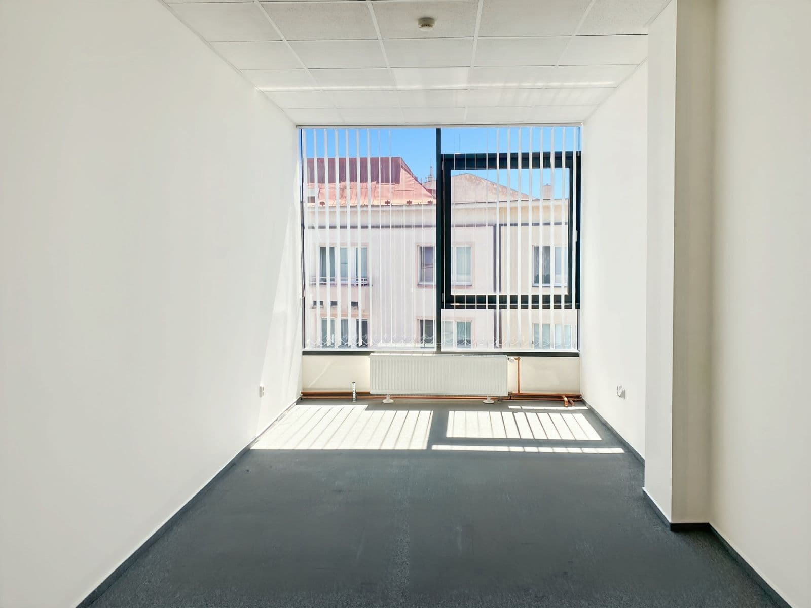 office to rent, 10 m², Masarykovo náměstí, Ostrava, Moravskoslezský Region office to rent, 10 m², Masarykovo náměstí, Ostrava, Moravskoslezský Region