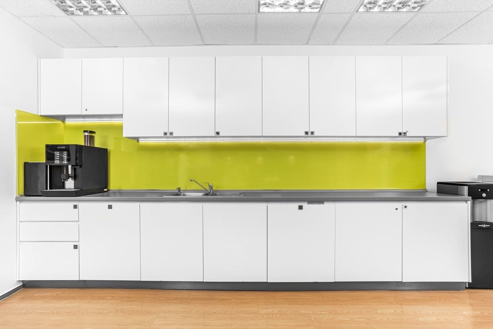 office to rent, 5 m², Dělnická, Prague, Prague office to rent, 5 m², Dělnická, Prague, Prague