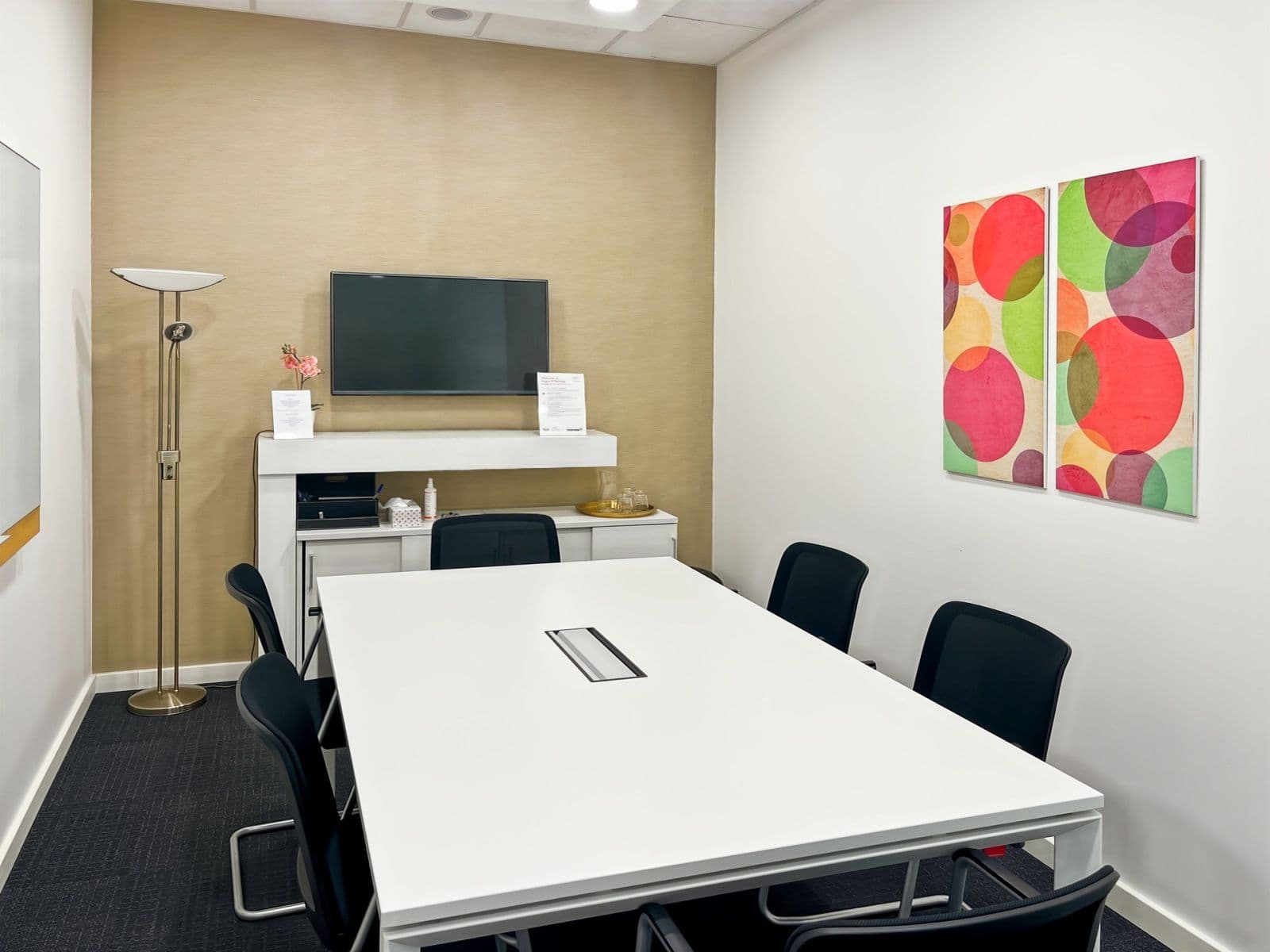 office to rent, 30 m², náměstí I. P. Pavlova, Prague, Prague office to rent, 30 m², náměstí I. P. Pavlova, Prague, Prague